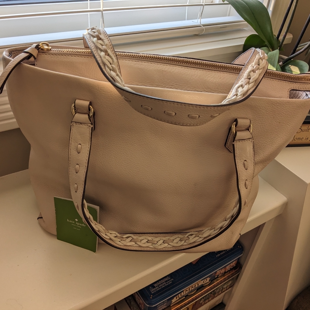 Kate Spade Tote - Picture 3 of 3